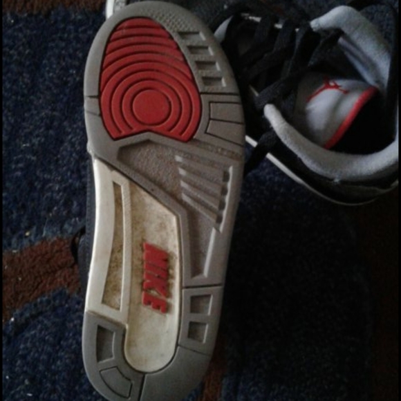 Jordan3 - Picture 3 of 5